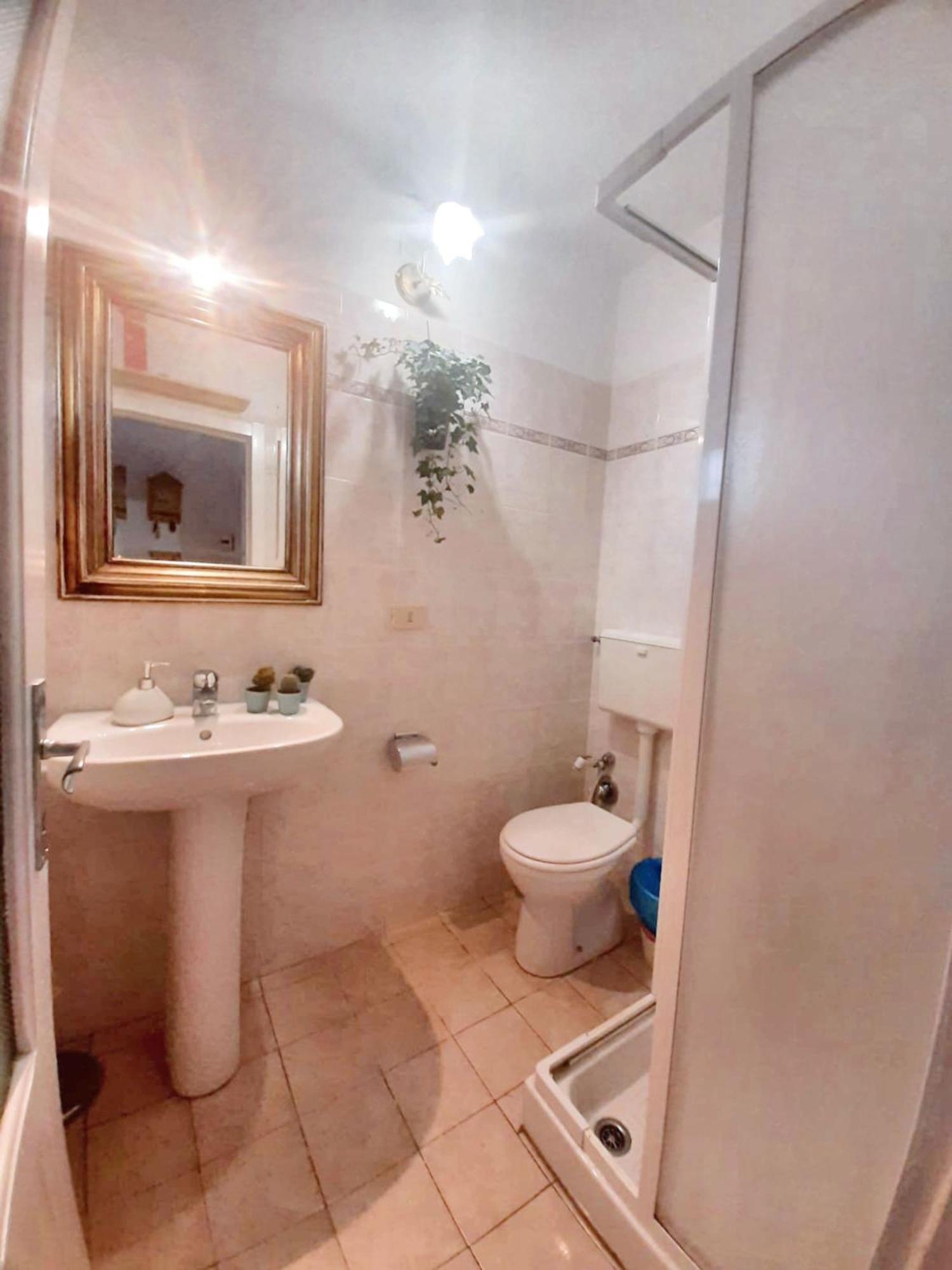 Comfortable Apartment With Sea View In Falcinello Exterior foto